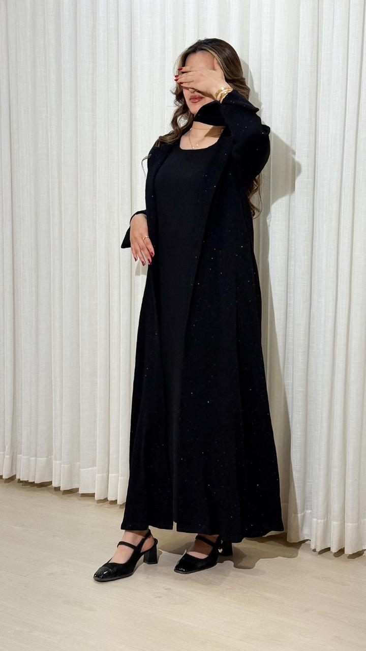 Heavy Crepe Winter Abaya with Subtle Shine & Inner Dress