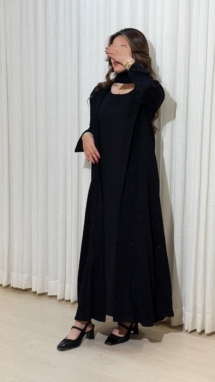 Heavy Crepe Winter Abaya with Subtle Shine & Inner Dress