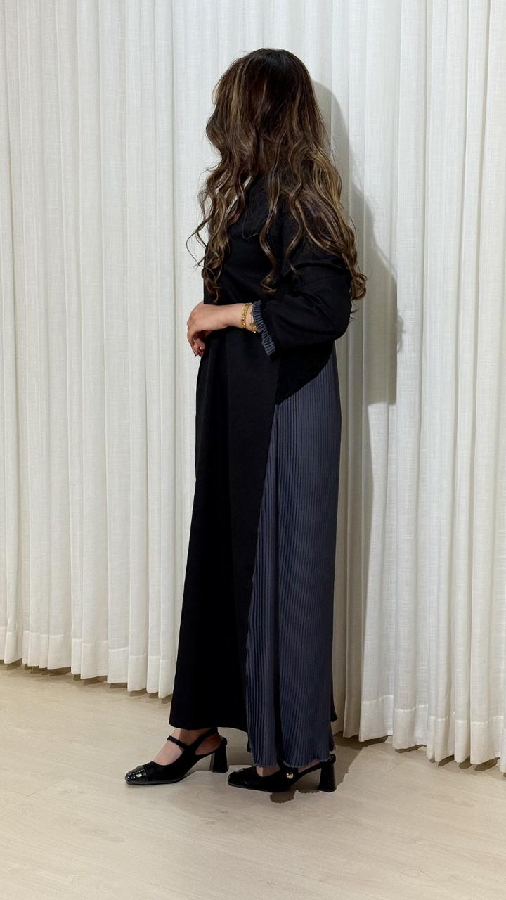Wide-Cut Crepe Abaya with Back Pleats & Lace